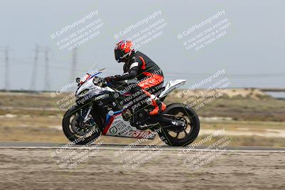 media/May-26-2025-Lets Ride (Mon) [[3bf1de1d65]]/B Group/1220pm (Wheelie Bump)/